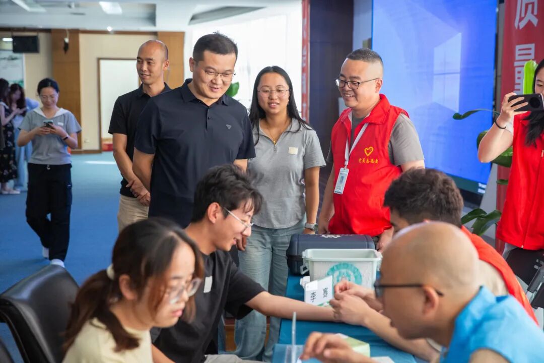 四川海蓉藥業(yè)成功舉辦“關(guān)愛(ài)身心，健康同行”大健康共建活動(dòng)